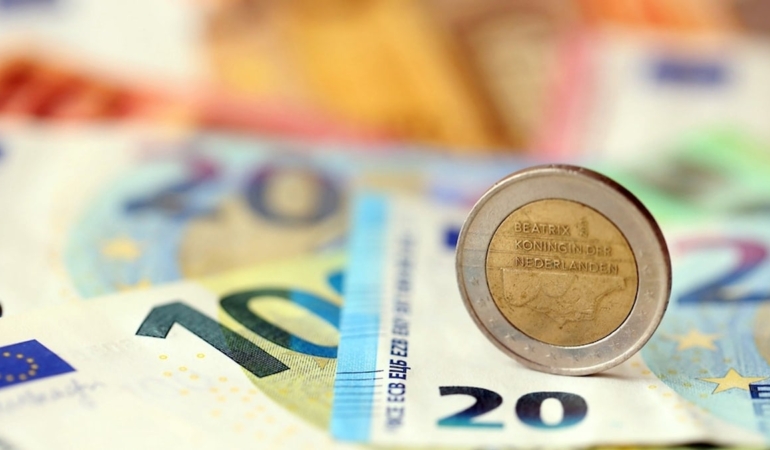 Elinde eurosu olanları ilgilendiriyor: Bankacılık devi tarih vererek açıkladı