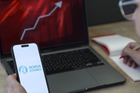 istanbuldaki-borsa-yatirimcilarinin-toplam-portfoy-degeri-4-trilyon-lirayi-asti-XtxpFEDG.jpg