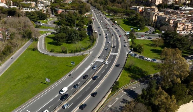 5 dakikada doluyor, 1156 beygir gücünde: Mercedes ve BYD’nin ‘gizli silahı’ Avrupa’yı kuşatıyor
