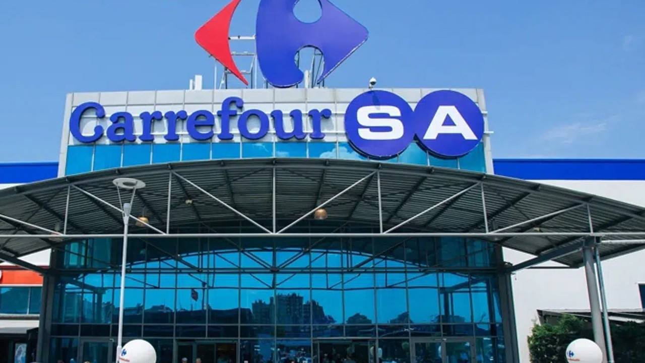 a101-carrefoursayi-satin-almak-icin-anlasti-buGtv2H4.jpg
