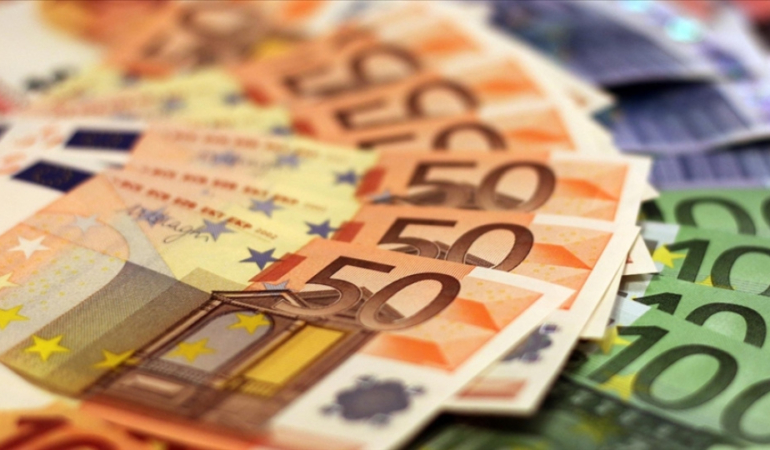 Euro Bölgesi kamu borcunda ölçülü gerileme