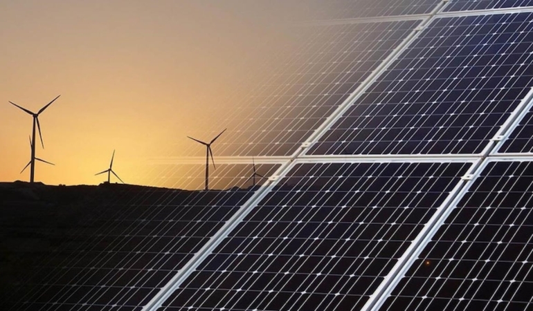 hurmuz-krizi-yenilenebilir-enerjiyi-stratejik-oncelik-haline-getirdi-FwdmcZuy.jpg