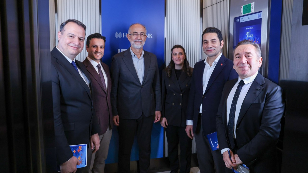 jet-luckta-final-en-l-fikirler-halkbankta-yaristi-gjMeaakp.jpg