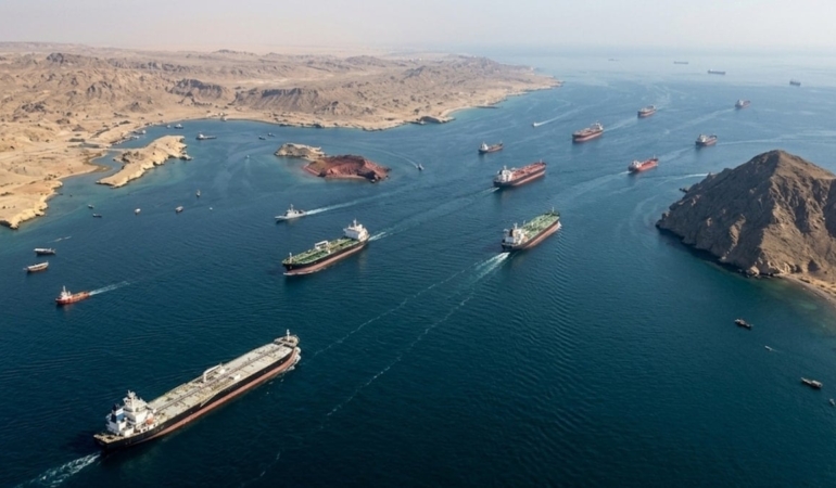 Küresel enerji koridorunda “abluka” restleşmesi: Katar’ın LNG devleri yola çıktı