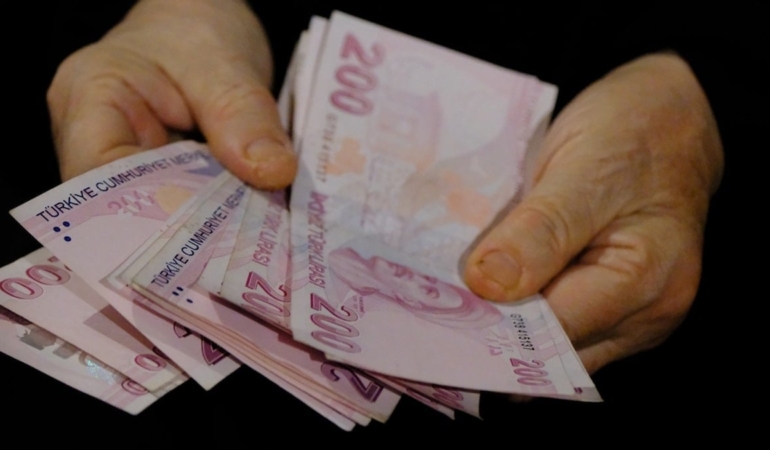 Mevduatta asgari ücret sınırı aşıldı: 1 milyon TL’nin aylık getirisi uçtu