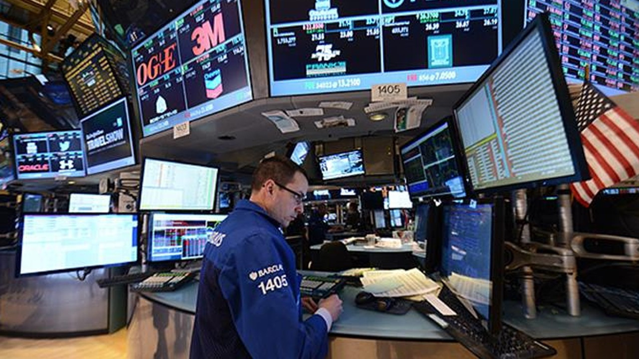 new-york-borsasi-karisik-seyirle-kapandi-lxt3caNl.jpg