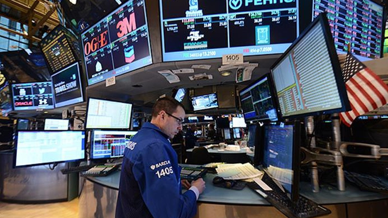 new-york-borsasi-yukselisle-acildi-GzFTre1u.jpg