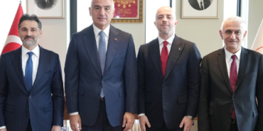 turizmde-yeni-periyot-basliyor-bakanlik-ve-thyden-stratejik-is-birligi-REvVZPkQ.jpg