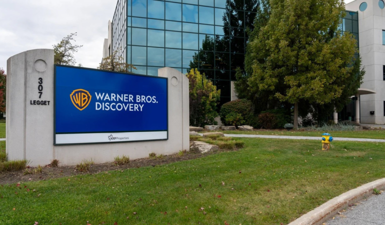 Warner Bros. Discovery hissedarları Paramount birleşmesini onayladı