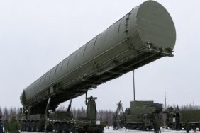 35-bin-kilometre-menzilli-kitalararasi-balistik-fuze-testi-gecti-hicbir-savunma-sistemi-durduramiyor-JOea7z84.jpg