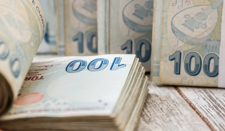 bankacilik-bolumunde-krediler-255-trilyon-tlye-yukseldi-6QqP8GOV.jpg