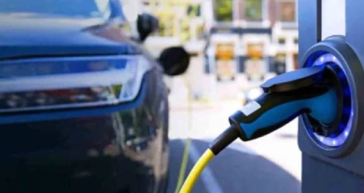 bayramda-en-cok-mola-verdiren-elektrikli-otomobiller-belli-oldu-3m8W6l6p.jpg