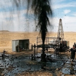 corak-arazinin-ortasindan-petrol-fiskirdi-son-15-yilin-en-buyugu-TVJzNWtY.jpg