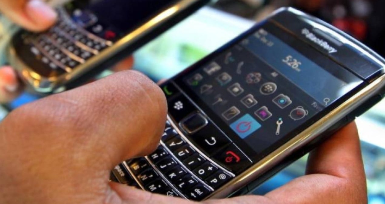 efsane-telefon-markasi-geri-dondu-milyonlarca-aracin-yeni-gozdesi-oldu-kfFe7uZX.jpg