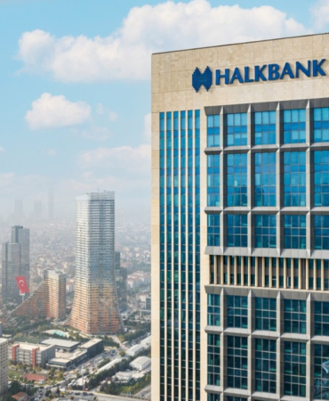 halkbank-88-yasinda-fgPtUxAk.jpg