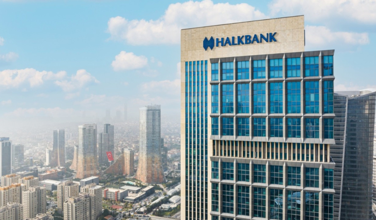 halkbank-88-yasinda-fgPtUxAk.jpg