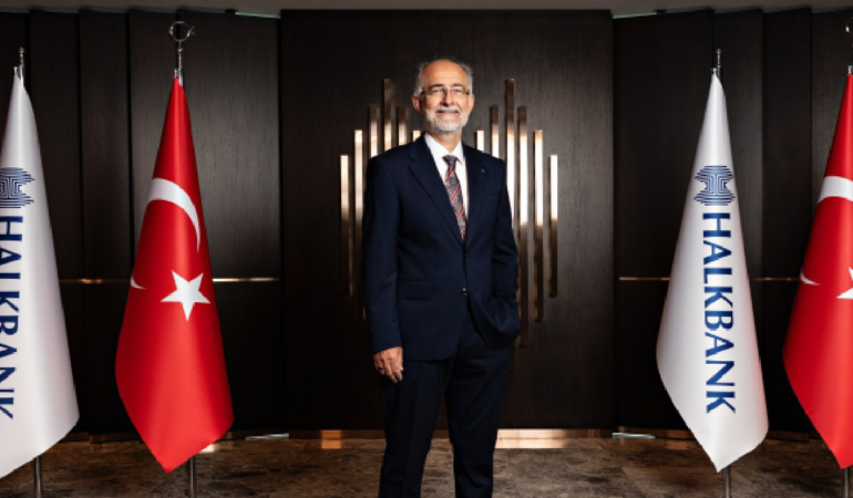 halkbank-genel-muduru-recep-suleyman-ozdilden-88-yil-iletisi-J9gK22Vy.jpg