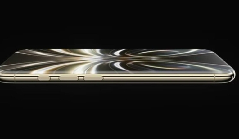 iphone-20-iste-boyle-gorunecek-7bwFCrXp.jpg