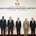 iranin-hurmuz-bogazini-kapatmasi-bricsi-boldu-zQClk2xc.jpg