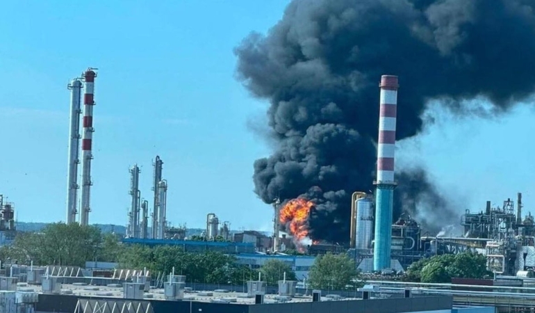 macaristanda-petrokimya-tesisinde-patlamada-1-kisi-oldu-hwprxy5r.jpg