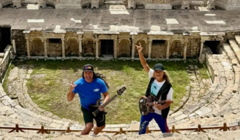 metallica-uyelerinden-heyecanlandiran-turkiye-hamlesi-3IJJAG2Z.jpg