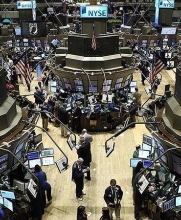 new-york-borsasi-yatay-seyirle-acildi-XeJhdHD8.jpg