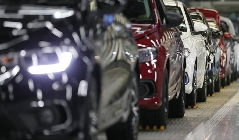 Otomotiv devi iflas batağında: 9 bayisi kapandı, 2500 kişi işsiz kaldı