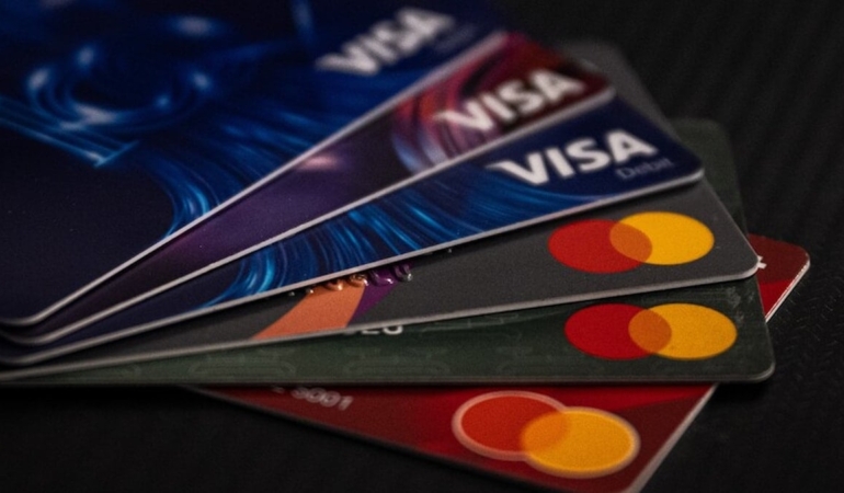 rusyada-visa-ve-mastercard-devri-kapaniyor-zAm4EN45.jpg