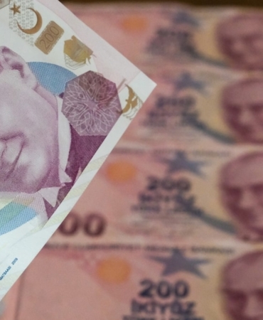 tam-40-kat-birden-artarak-5-milyara-dayandi-en-buyuk-banknotta-tarihi-rekor-LWO45C5m.jpg