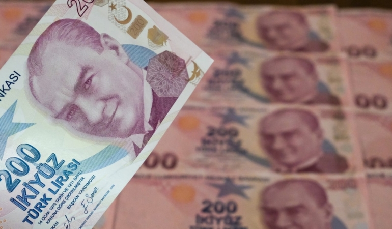 tam-40-kat-birden-artarak-5-milyara-dayandi-en-buyuk-banknotta-tarihi-rekor-LWO45C5m.jpg
