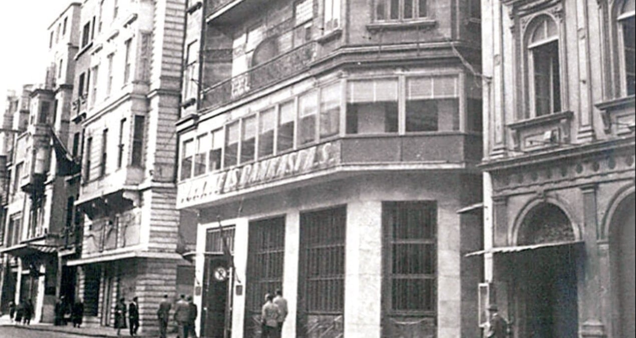 tarihi-apartmandan-muzeye-uzanan-bir-hikaye-XUjXvhGW.jpg