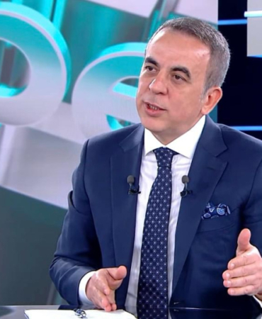 telefon-uretiminde-kiymetli-olan-turkiyede-uretip-markalasmak-S53viyIA.jpg