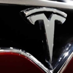 tesla-amblemi-bakin-ne-anlama-geliyormus-yillardir-sadece-t-harfi-saniliyordu-EwTHK8Cp.jpg