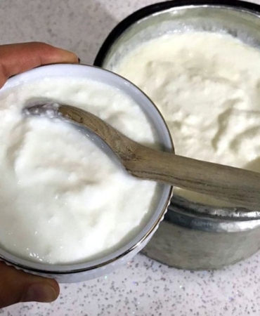yogurt-tuketiminde-rekor-kirildi-turkler-kapis-kapis-yiyor-EljHECs2.jpg