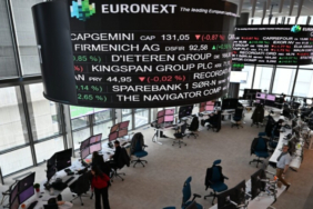 avrupa-borsalari-teknoloji-kesimi-onculugunde-yukseliyor-wti7n8cn.jpg