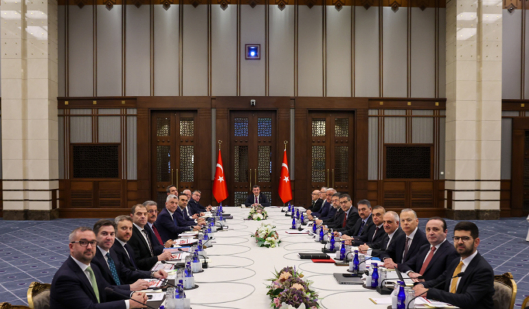 Ekonomi Koordinasyon Kurulu, Yılmaz başkanlığında toplandı