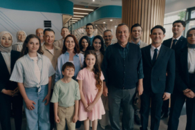 halkbank-88-yilini-basrol-halk-reklam-sinemasiyla-kutluyor-fbOQSAsF.jpg