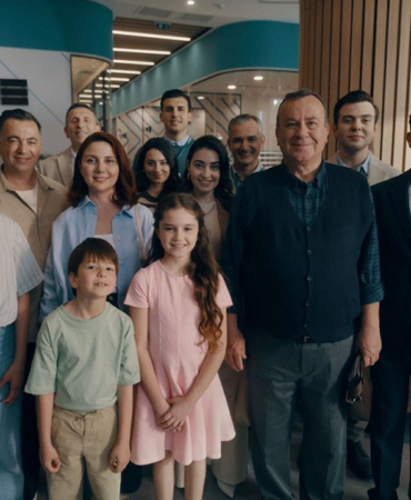 halkbank-88-yilini-basrol-halk-reklam-sinemasiyla-kutluyor-fbOQSAsF.jpg