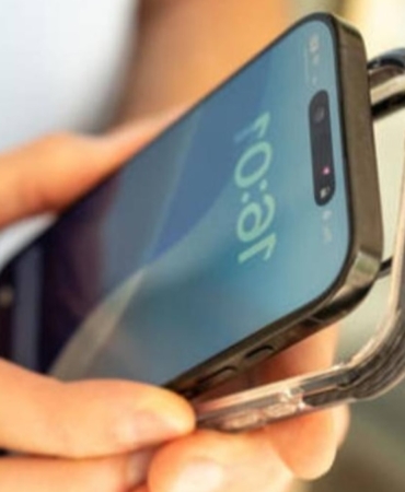 havalar-isindi-telefon-kiliflarinizi-cikarin-cagrisi-geldi-dNeQ7LmA.jpg