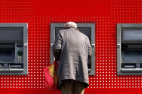 iki-dev-banka-ayni-karari-aldi-95-sube-birden-kapatiliyor-p1MQZSr8.jpg