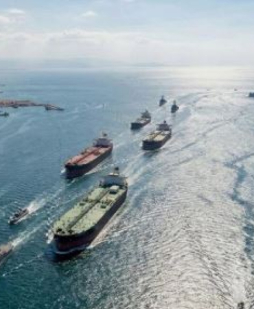 iran-hurmuzden-musaadesiz-gecmek-isteyen-uc-tanker-durduruldu-eYClnFYJ.jpg