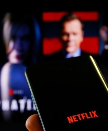netflixteki-turk-yapimlarina-ayar-artik-bunlar-yapilmayacak-hEUkfJMs.jpg