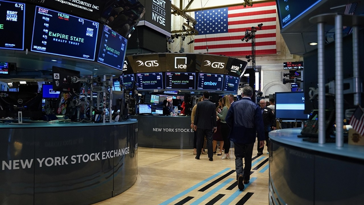 new-york-borsasi-yukselisle-acildi-B4KQd2GC.jpg