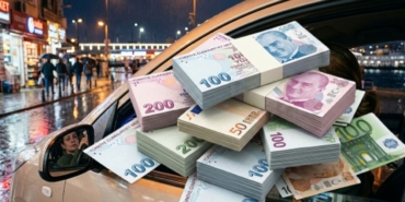 piyangodan-milyonlar-kazandi-ailesinden-gizlemek-icin-bakin-ne-is-yapiyor-LviNMfRa.jpg
