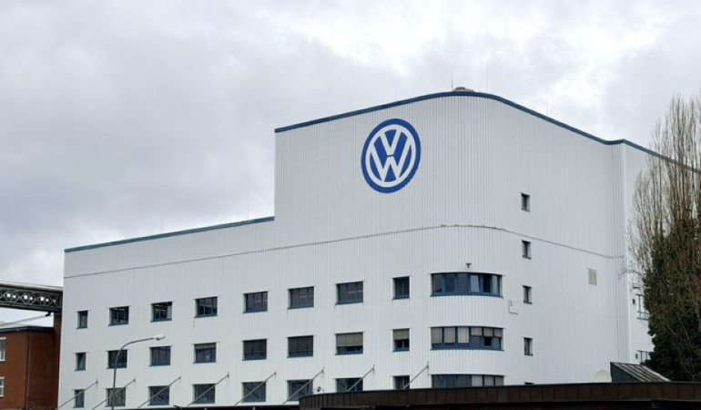 Volkswagen 100 bin çalışanı işten çıkarmayı planlıyor