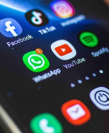 whatsappa-yeni-buton-geliyor-mesajlar-silinmeyecek-Gtn6MVx2.jpg