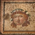 abdden-iade-edilen-zeugma-mozaik-paneli-meskenine-kavustu-xLarrvWT.jpg