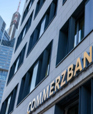 almanya-commerzbank-konusunda-unicredit-ile-gorusmelere-hazirlaniyor-aqVfFviL.jpg