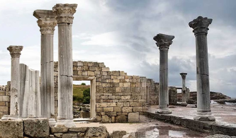 antik-kenti-umarsizca-yok-ediyorlar-Puljj6SO.jpg