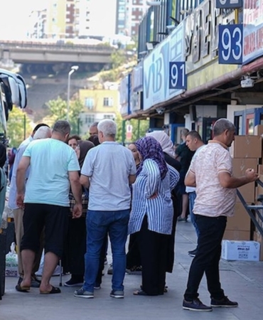 bu-umut-sehir-degistirtti-yarim-milyon-vatandas-is-icin-goc-etti-eTlwpm7B.jpg